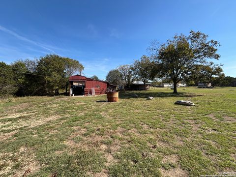 A home in Blanco