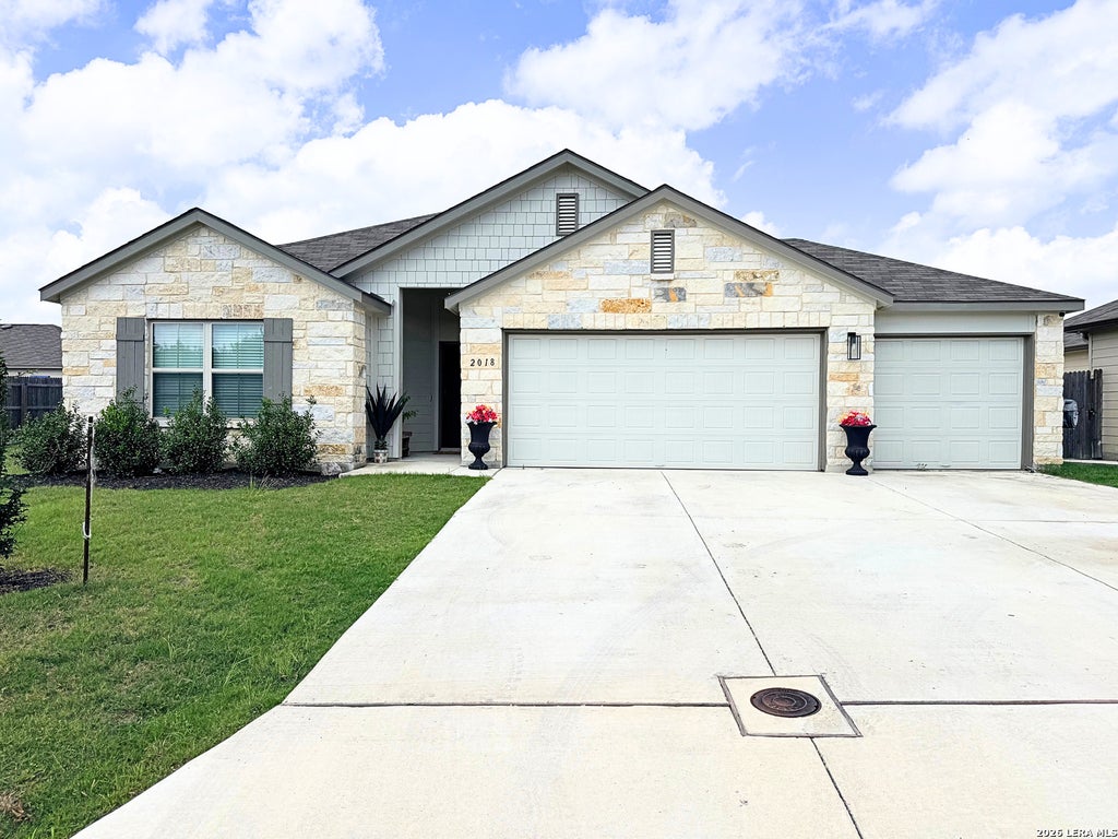 Photo of 2018 Reserve Way, New Braunfels, TX 78130 (MLS # 1969719)
