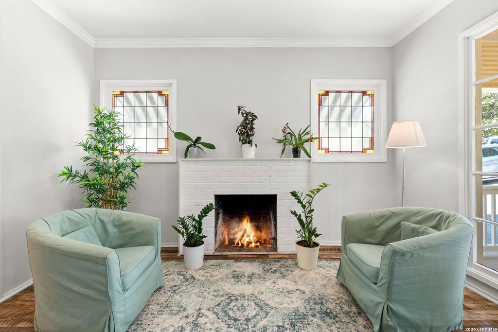 Photo of 230 Argyle, Alamo Heights, TX 78209 (MLS # 1950252)