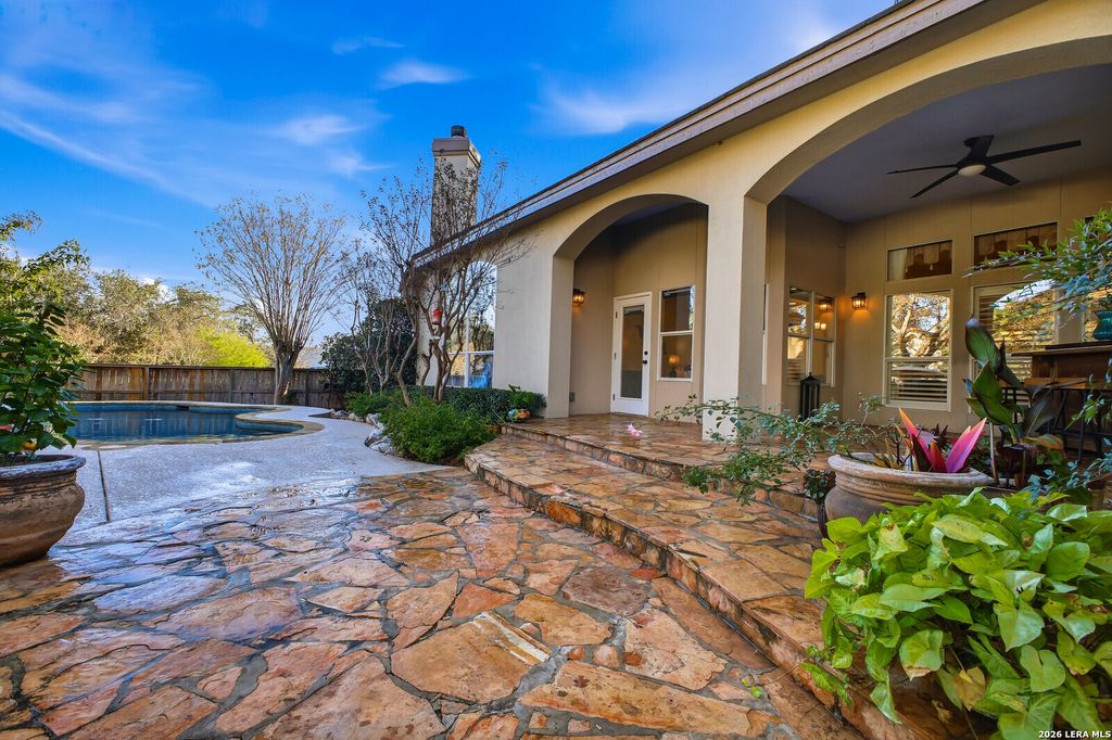 Photo of 19204 Reata Cove, San Antonio, TX 78258 (MLS # 1937650)