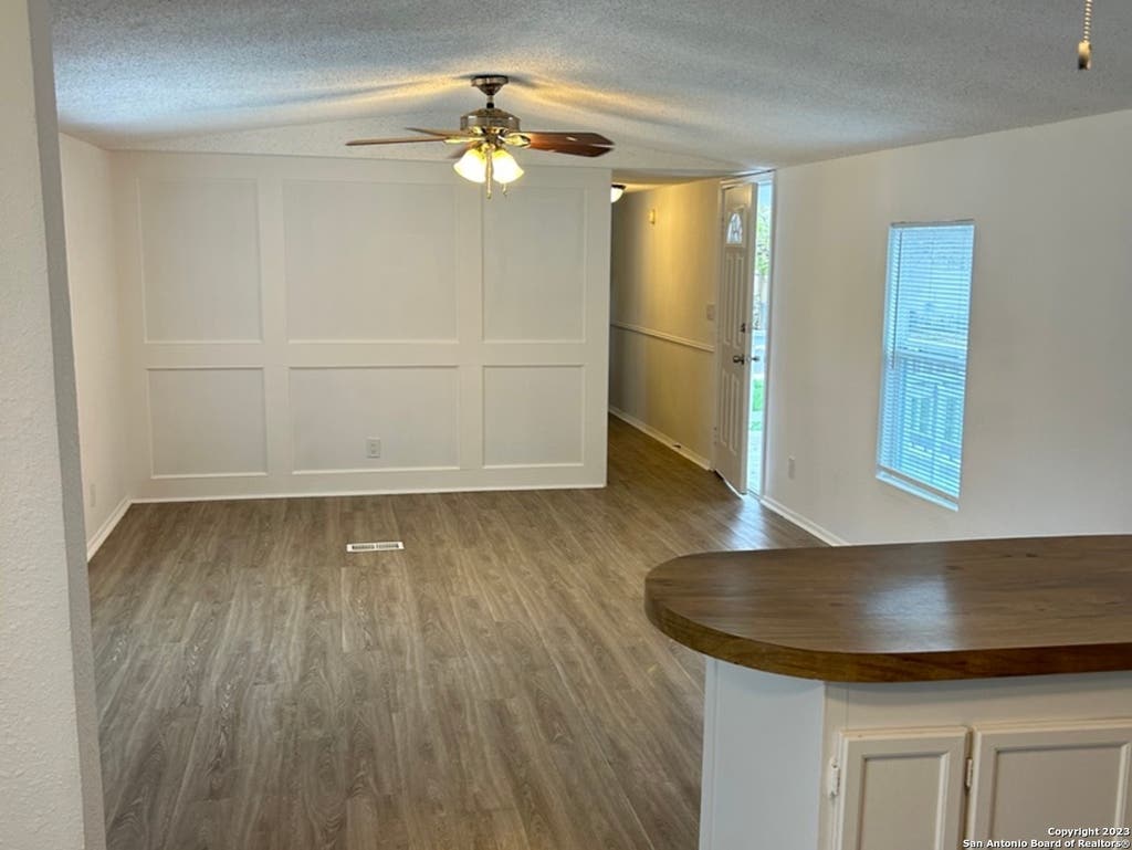 Photo of 25102 Danna Marie Dr, San Antonio, TX 78257 (MLS # 2007578)