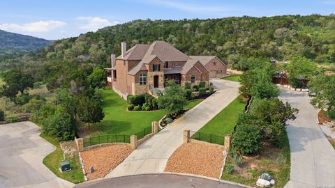 Property photo of 13330 Trotting Path, Helotes, TX 78023