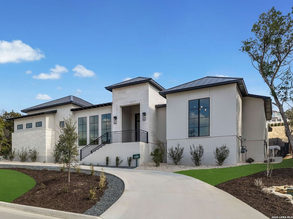 Photo of 71 Via Aragon, San Antonio, TX 78257 (MLS # 1930463)