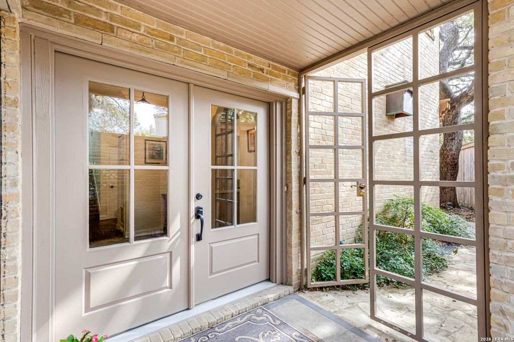 Photo of 7110 Poniente E #E, San Antonio, TX 78209 (MLS # 1943942)