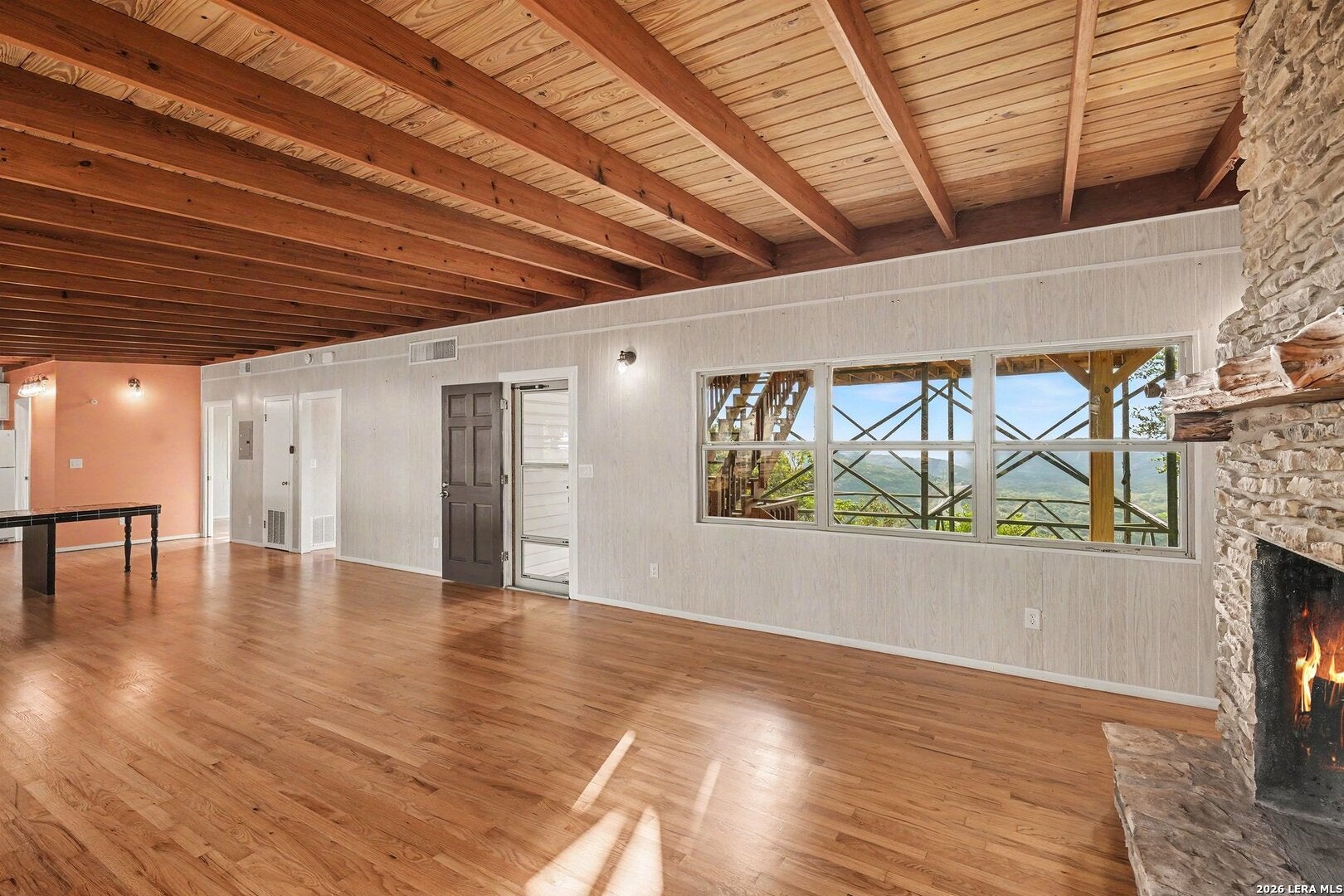 820 Hill Top Dr