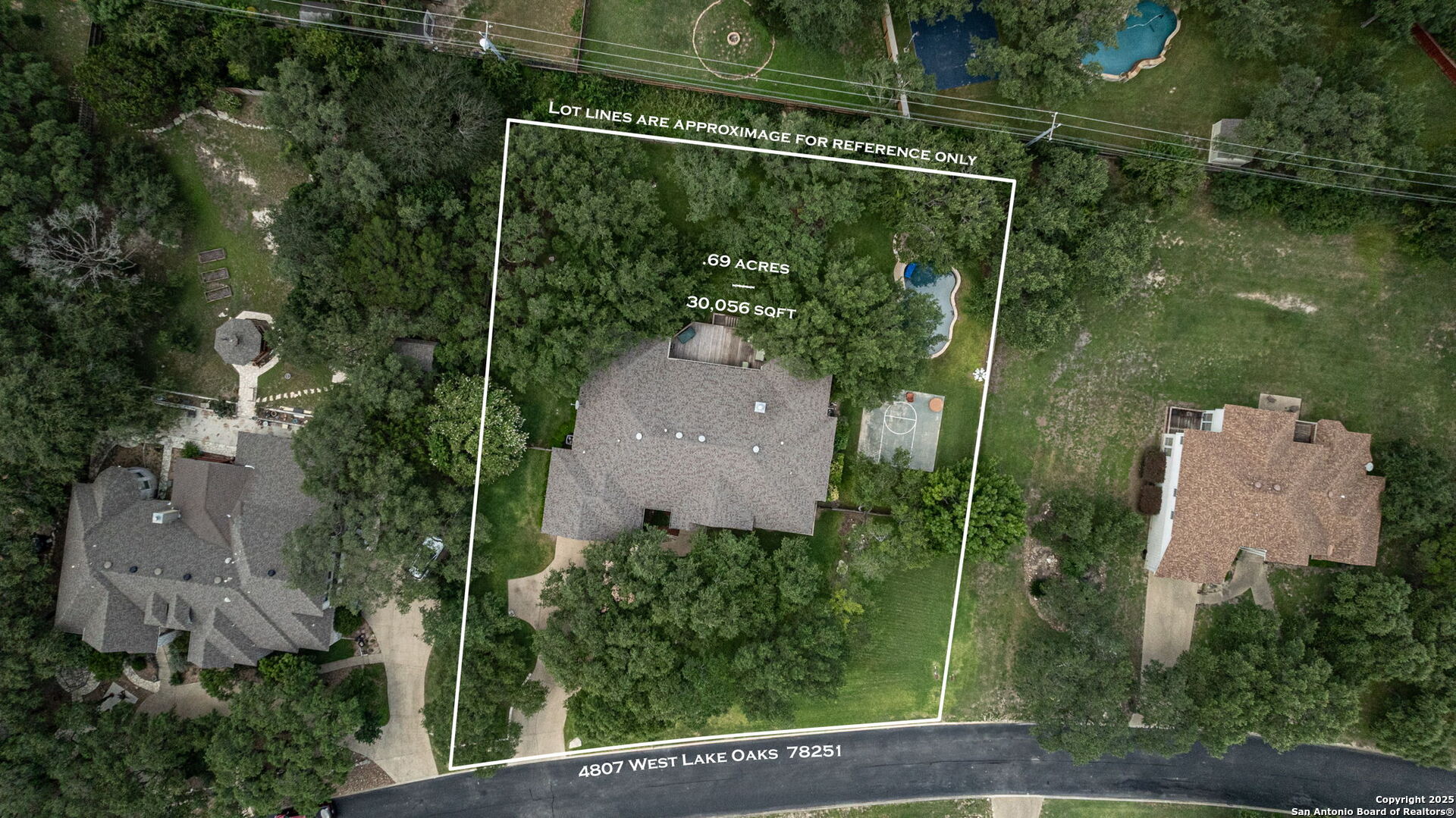 4807 West Lake Oaks