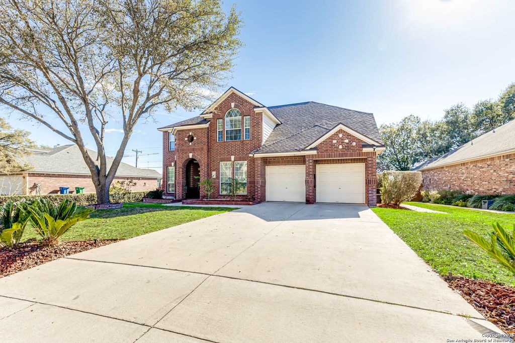 Photo of 922 Desert Bluff, San Antonio, TX 78258 (MLS # 1932435)