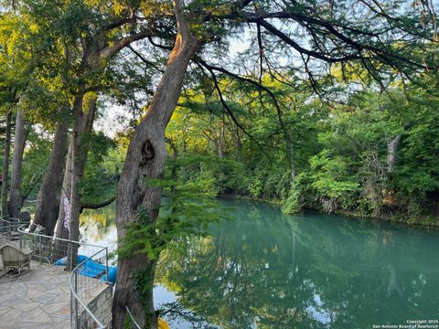1684 Rocky River Canyon Lake TX 78133