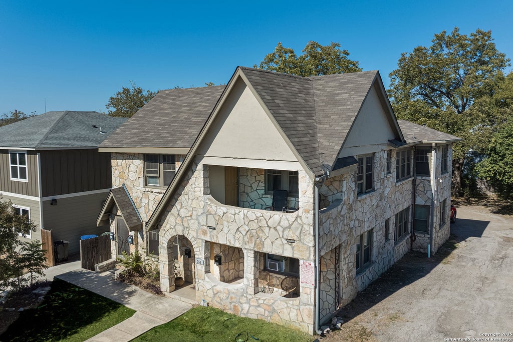Photo of 255 NATALEN AVE, San Antonio, TX 78209 (MLS # 1871720)