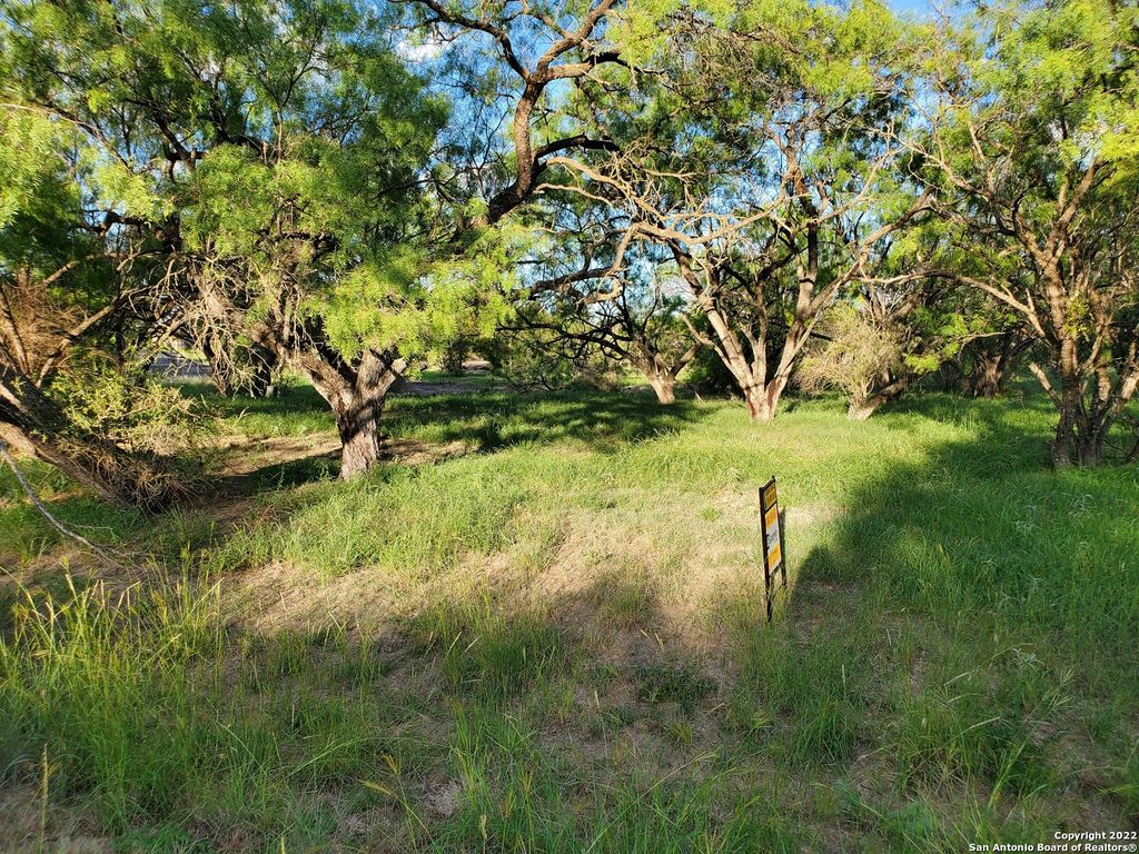 Photo of HI CIRCLE W/WIN W Hi Circle West - Lot 9048, Horseshoe Bay, TX 78654 (MLS # 1641491)