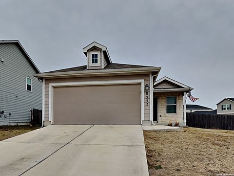 8525 Amistad Converse TX 78109