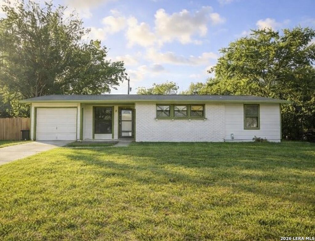 Photo of 6023 Redbrook Dr, San Antonio, TX 78242 (MLS # 1950389)