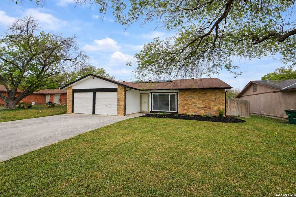 Photo of 1070 Frost Fire, San Antonio, TX 78245 (MLS # 1954795)