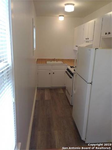 221 W Magnolia Ave 4