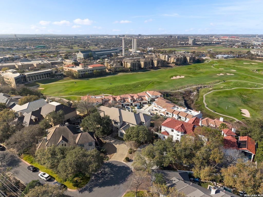 Photo of 7 Oxford Hall, San Antonio, TX 78209 (MLS # 1946152)