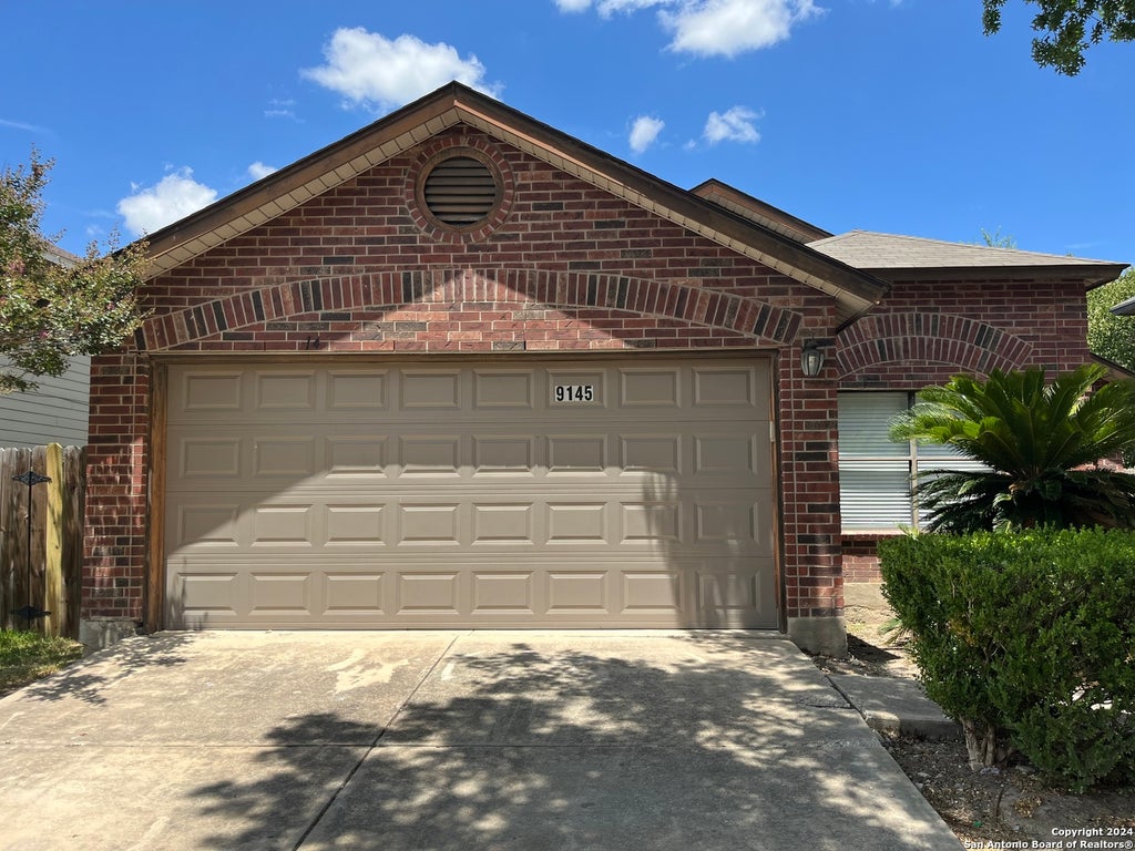 Photo of 9145 CENTRO BONITO, San Antonio, TX 78245 (MLS # 1993282)