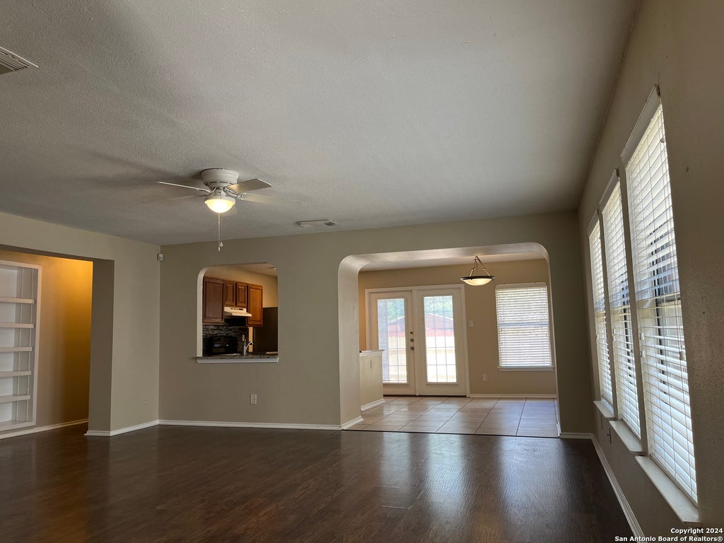 Photo of 9145 CENTRO BONITO, San Antonio, TX 78245 (MLS # 1993282)
