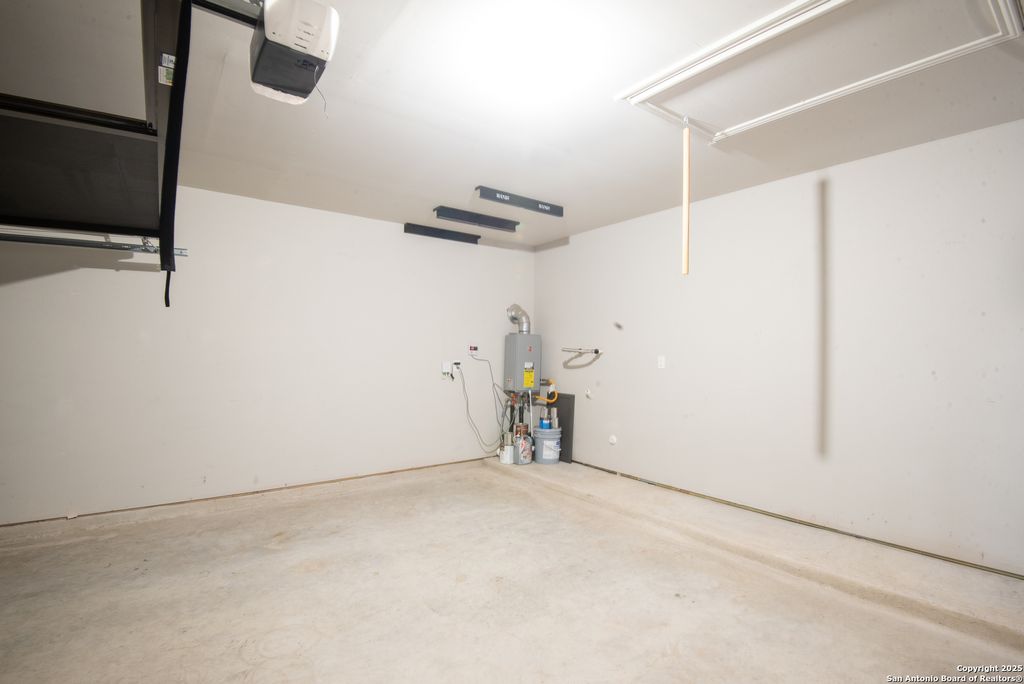listing image 42