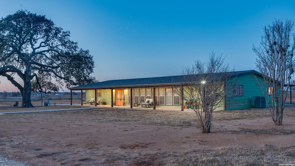 Photo of 1725 Fm 2504, Poteet, TX 78065 (MLS # 1939592)