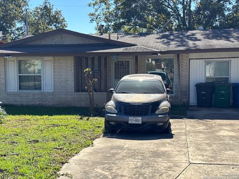 5362 Santa Cruz St, San Antonio, TX 78228 - #: 1828047
