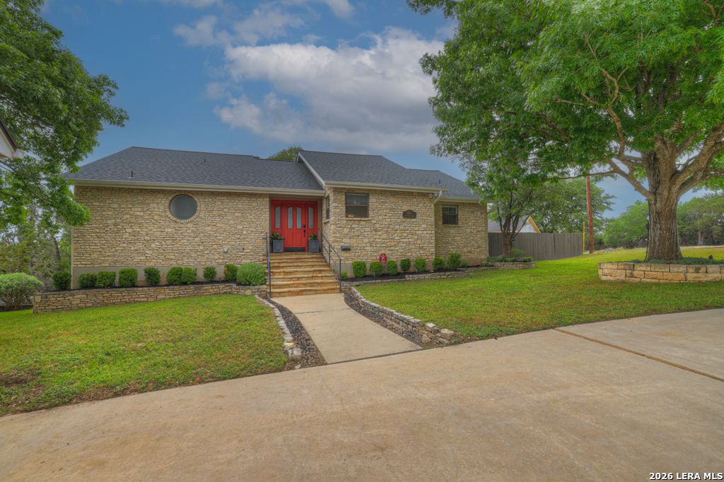 Photo of 605 High Oaks, Canyon Lake, TX 78133 (MLS # 1955316)