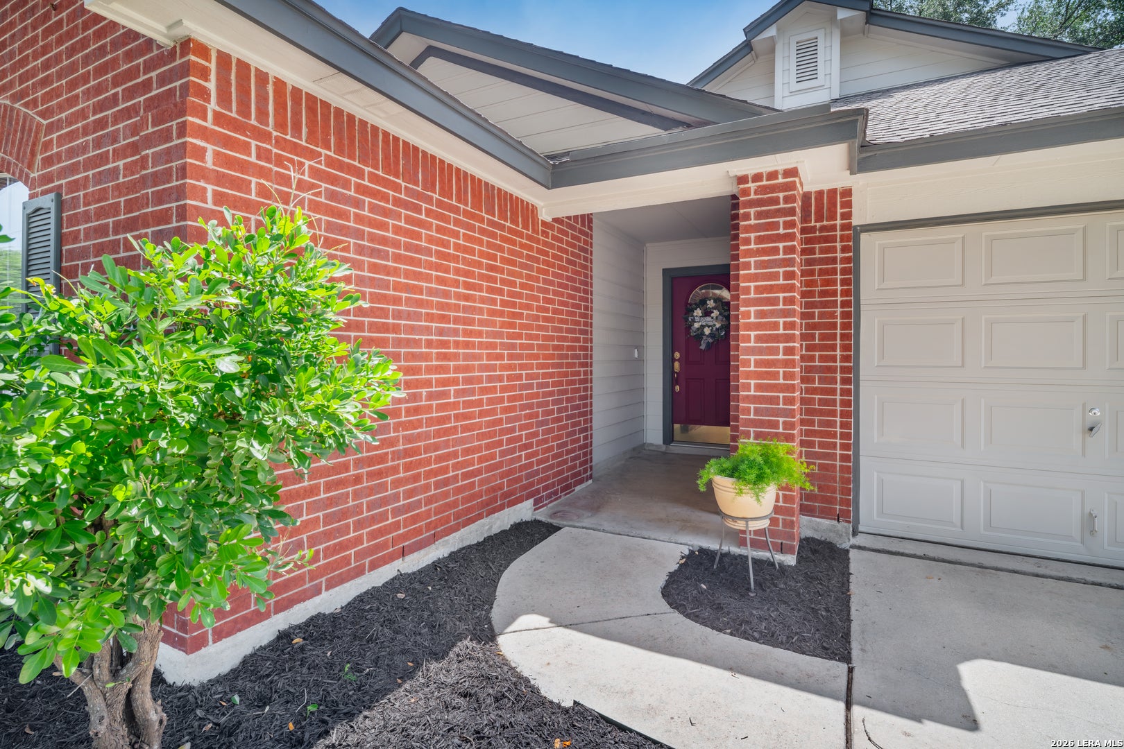 2650 Montebello