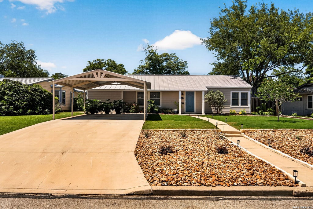 Photo of 237 WELLESLEY BLVD, San Antonio, TX 78209 (MLS # 2009945)