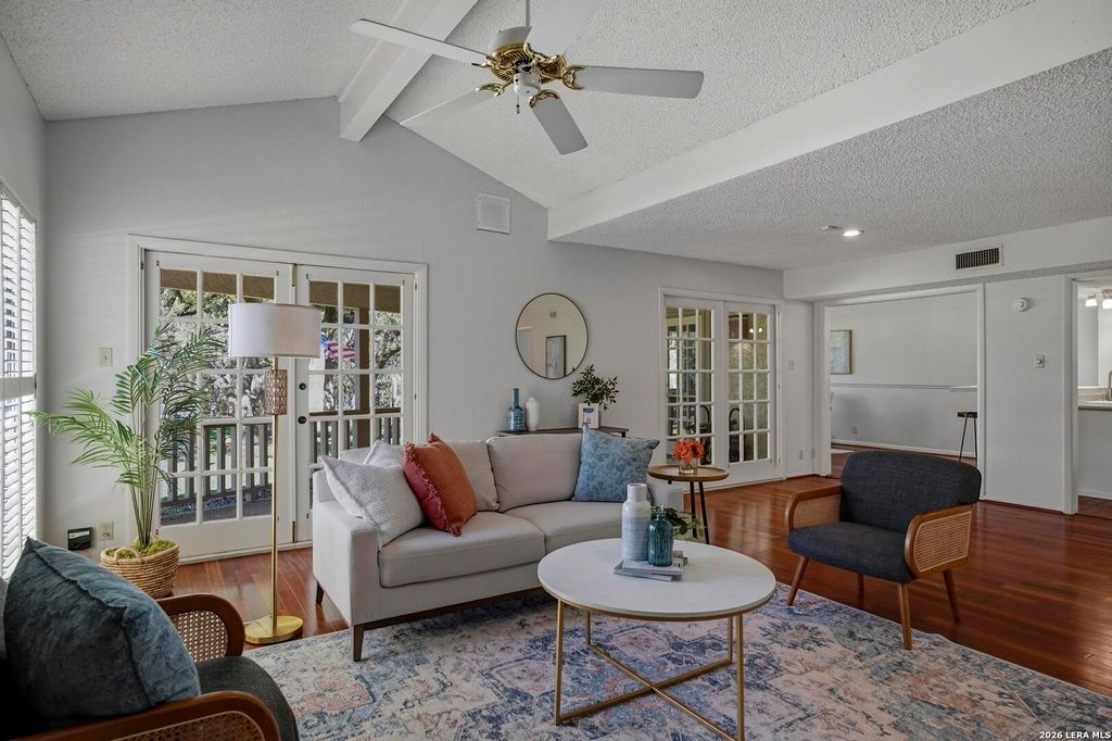 Photo of 29307 Summit Ridge, Fair Oaks Ranch, TX 78015 (MLS # 1947095)