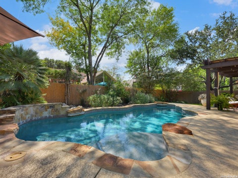 Photo of 18039 SUMMER KNOLL DR, San Antonio, TX 78258 (MLS # 2019002)