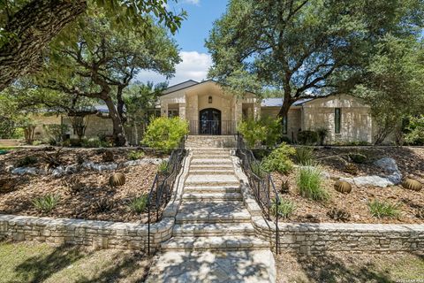 Photo of 8615 SUMMER SONG CIR, Fair Oaks Ranch, TX 78015 (MLS # 2002530)
