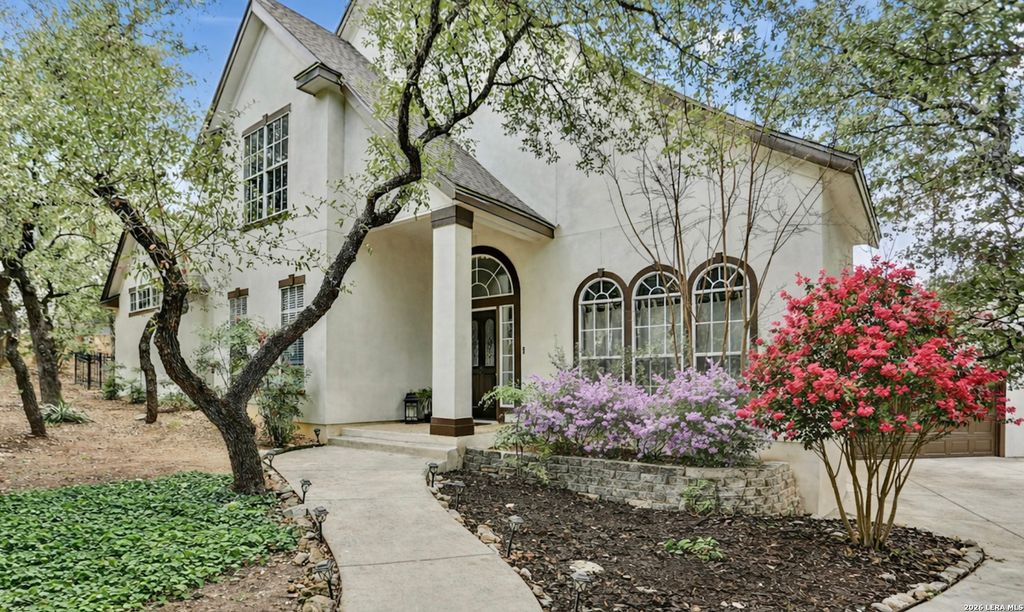 Photo of 8218 PLUM VALLEY DR, San Antonio, TX 78255 (MLS # 1959139)