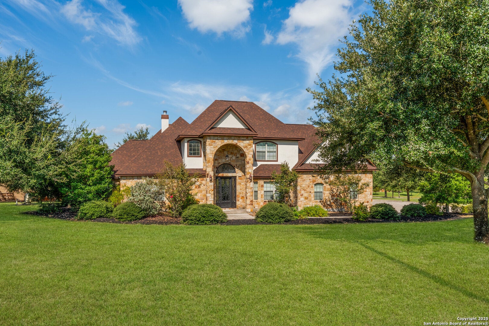 169 Abrego Lake