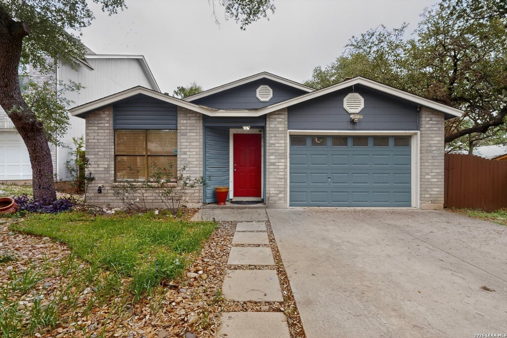 Photo of 12910 Hunters Moon, San Antonio, TX 78249 (MLS # 2015763)