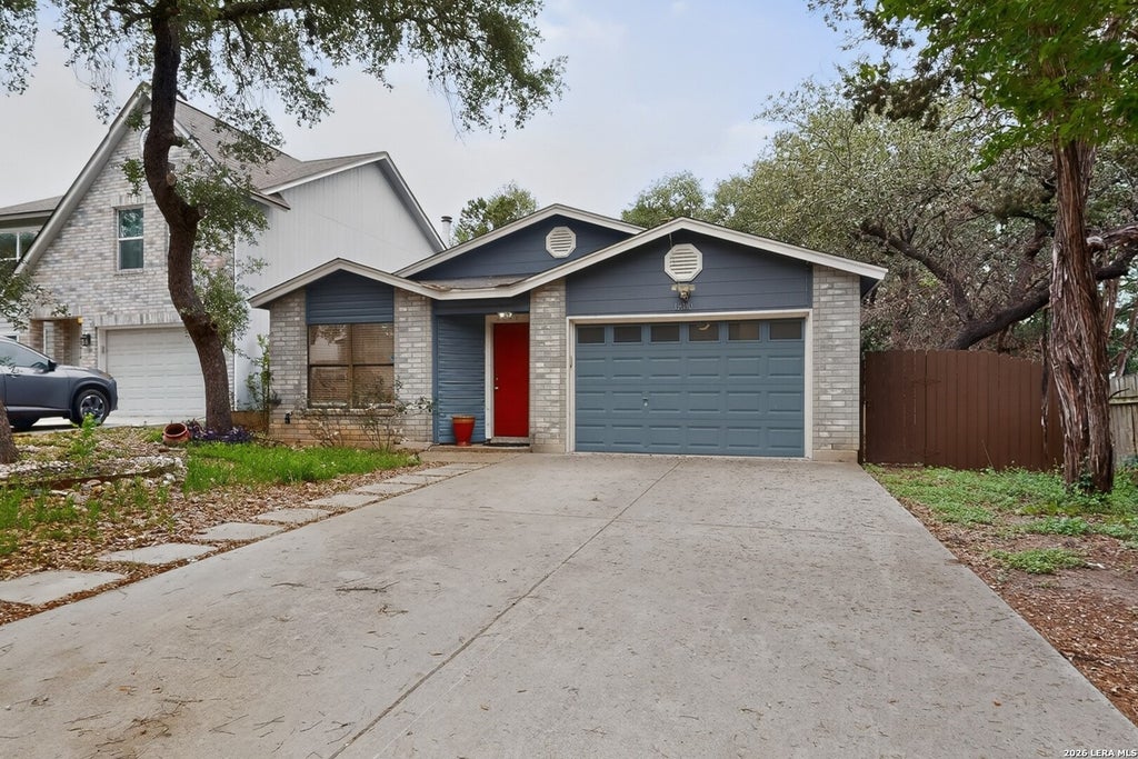 Photo of 12910 Hunters Moon, San Antonio, TX 78249 (MLS # 2015763)