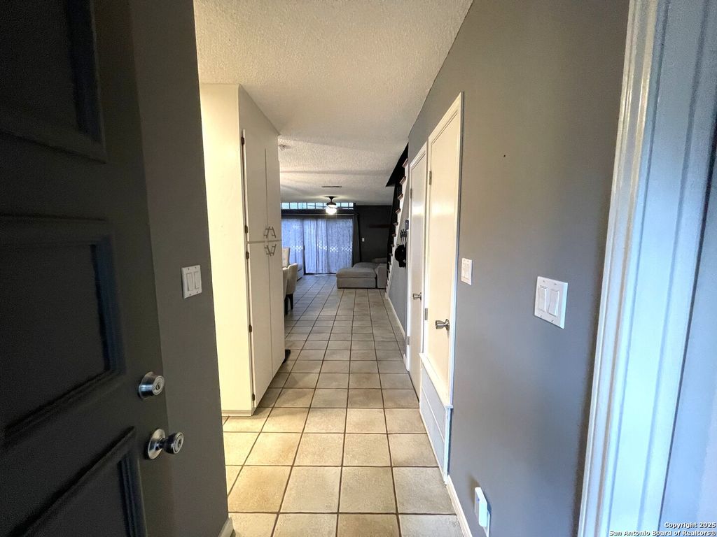 Photo of 11815 Vance Jackson 601A #601A, San Antonio, TX 78230 (MLS # 1932686)