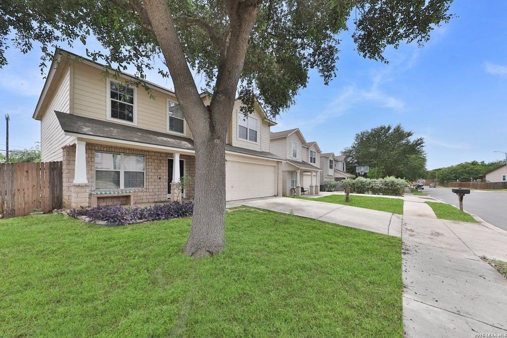 Photo of 210 Hallie Pass, San Antonio, TX 78227 (MLS # 2019044)