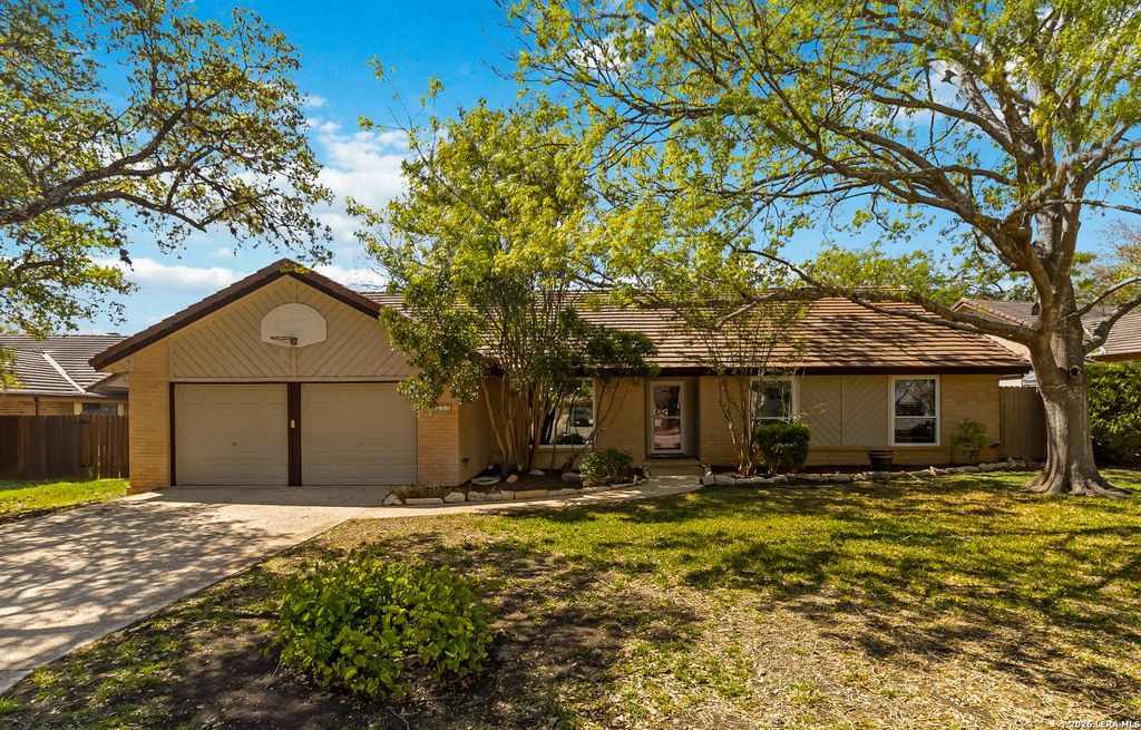 Photo of 19735 Encino Glen, San Antonio, TX 78259 (MLS # 1950438)