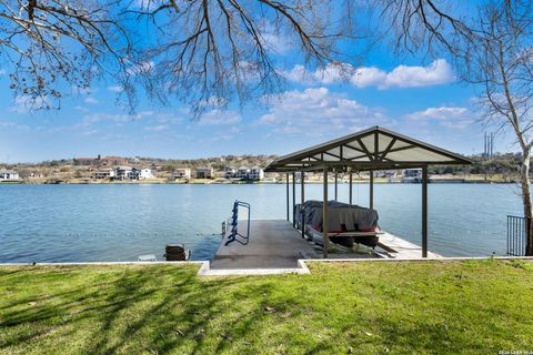 1001 Lakeshore Marble Falls TX 78654