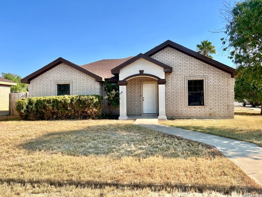 2277 CANTERA CIR, EAGLE PASS, TX 78852 - Image abb4f472eaa3ffa65eadf6d7b1e27c06/1777231070