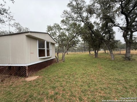 A home in Bandera