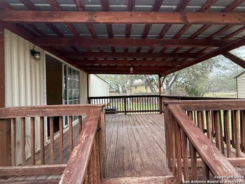 A home in Bandera