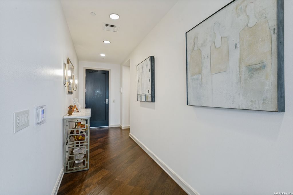 Photo of 4242 Broadway 1702 #1702, San Antonio, TX 78209 (MLS # 1961636)