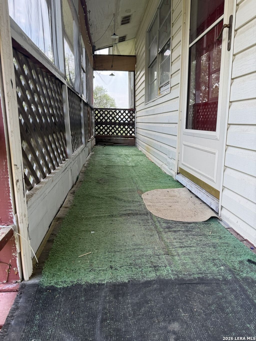 Photo of 1435 Hillcrest, Canyon Lake, TX 78133 (MLS # 1961595)