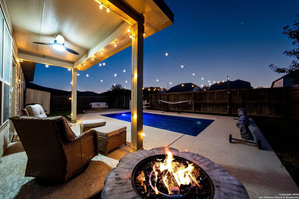 Photo of 1918 Sunspur Rd, New Braunfels, TX 78130 (MLS # 1919331)