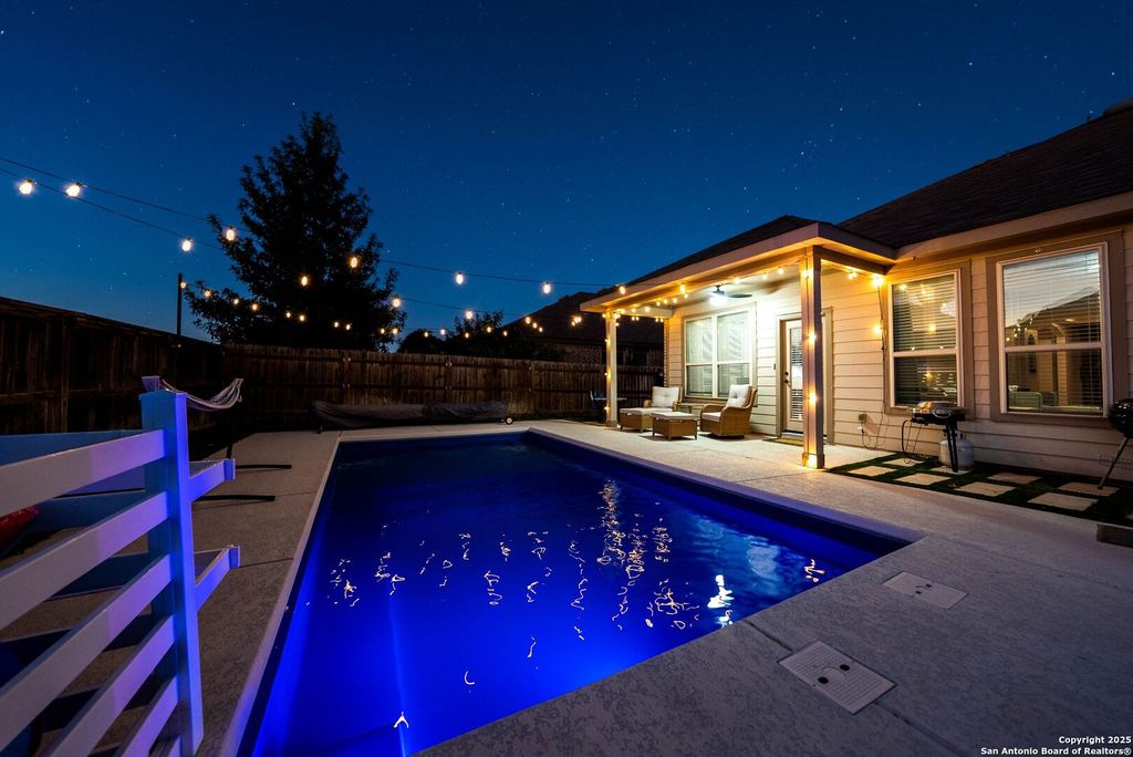 Photo of 1918 Sunspur Rd, New Braunfels, TX 78130 (MLS # 1919331)