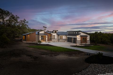 1758 Paradise Parkway Canyon Lake TX 78133