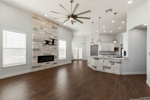 A home in Atascosa
