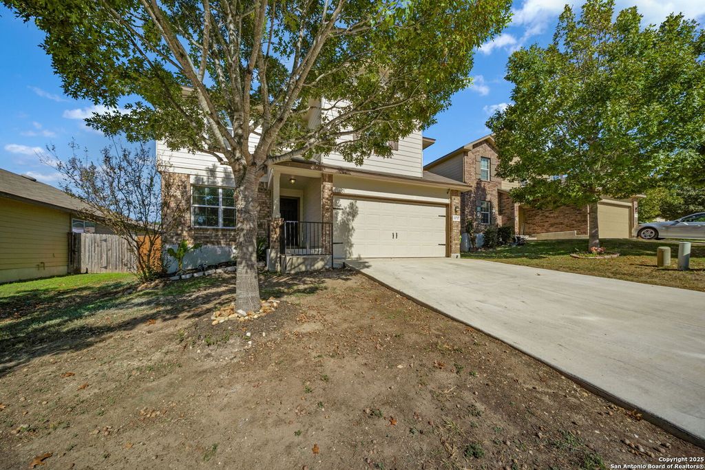 Photo of 11717 Indian Landing, San Antonio, TX 78245 (MLS # 1925391)
