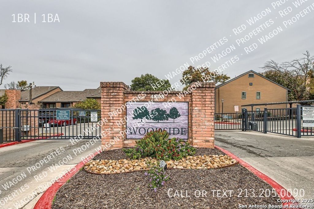 Photo of 4803 Hamilton Wolfe 914 #914, San Antonio, TX 78229 (MLS # 1933244)