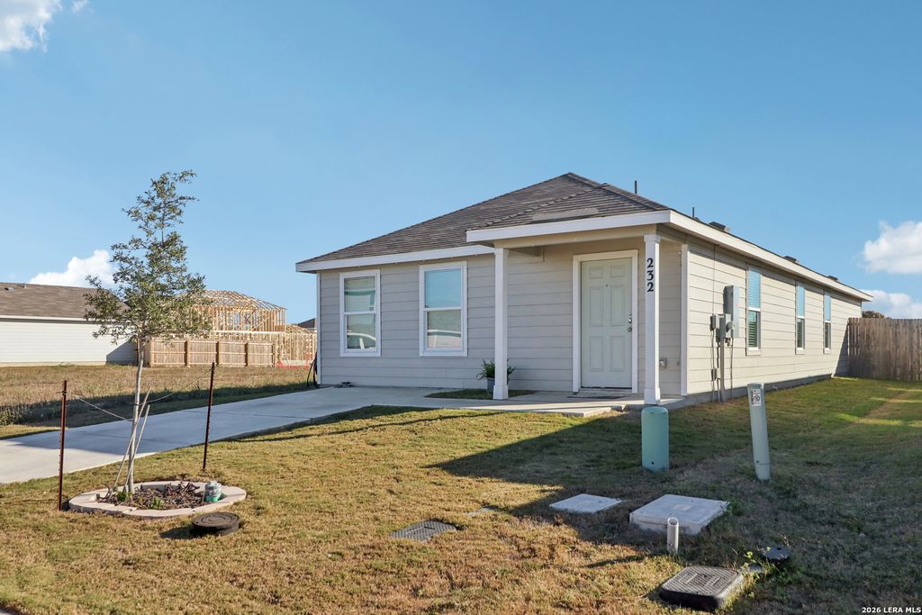 Photo of 232 Alligator, Seguin, TX 78155 (MLS # 1938252)